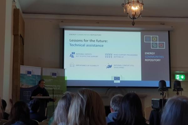 Myriam Castanié, Coordinator of ECR presents the lessons learned.